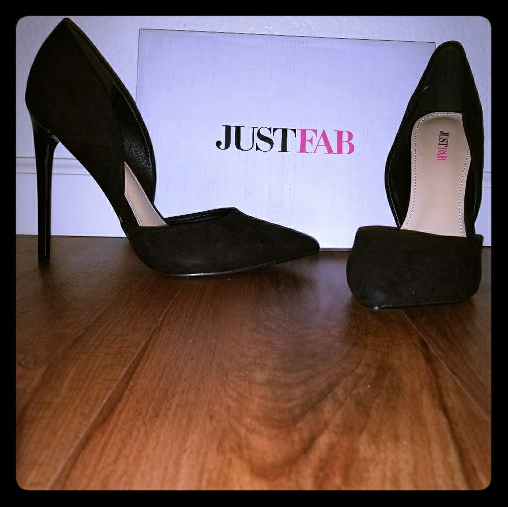 Brand new Just Fab black stilettos